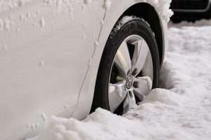voiture bloque neige voiture bloque neige