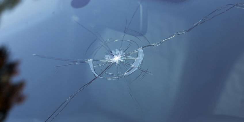 Pare brise voiture