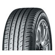 Pneu Yokohama 215/55 R17 94 V AE51B